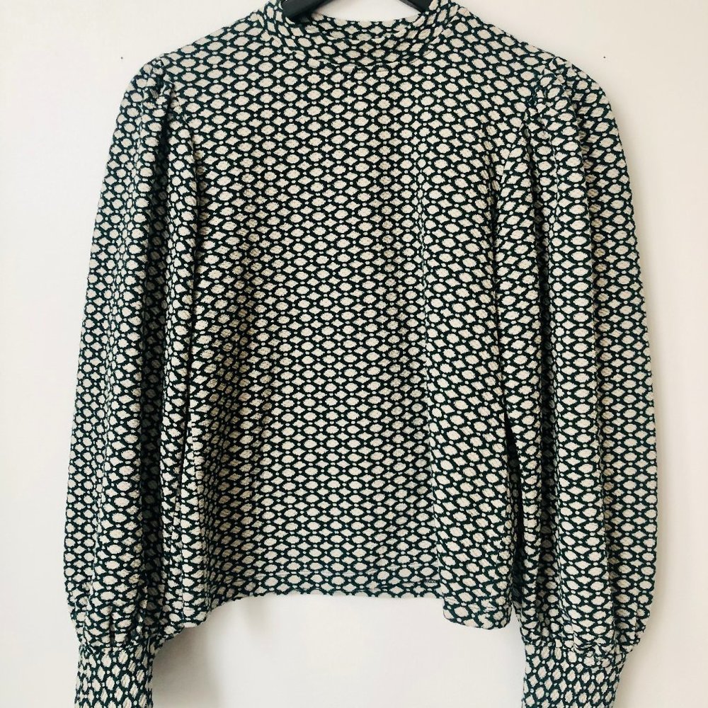 Anthropologie Green and Cream Patterned Sweater